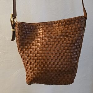 Madewell The Mini Essential Leather Bucket Bag - Woven Warm Cinnamon